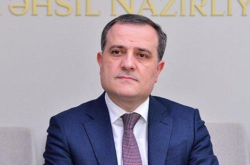 В Азербайджанских школах создадут классы с профуклоном