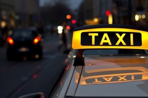 Azərbaycanlı taksi sürücüsü rusiyalı polkovniki soydu - Video