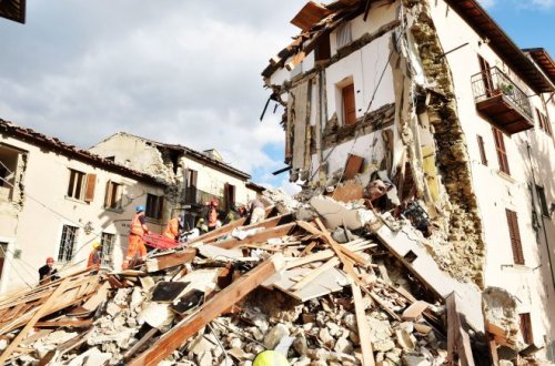 SON DƏQİQƏ: Daha bir güclü ZƏLZƏLƏ - 