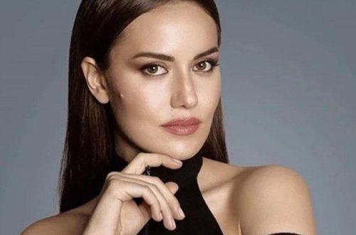 Fahriye Evcenin makiyajsız FOTOsu çox bəyənildi - FOTO