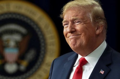 Трамп захотел остаться президентом навечно - ВИДЕО