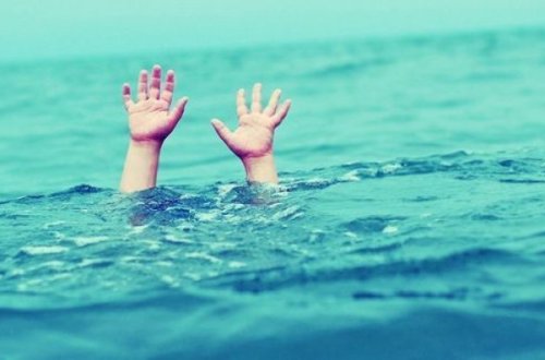 В Гобустане двое детей утонули в озере