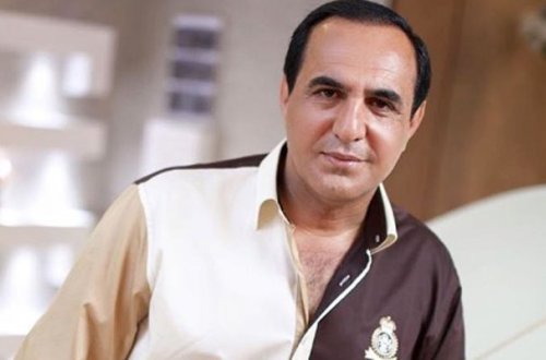Manaf məşhur müğənninin ərə getməsinə qarşı çıxdı: 