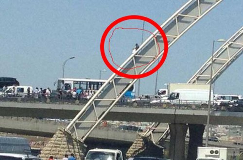 Ana uşağı ilə birgə intihara cəhd edib - YENİLƏNİB+FOTO