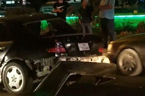 Novxanıda üç maşın bir-birinə girdi - VİDEO