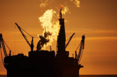 На плавучей буровой установке «Хазар-1» произошел пожар