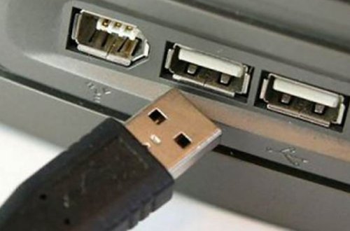 Создатель USB сказал, почему штекер никогда не попадает в разъем с первого раза