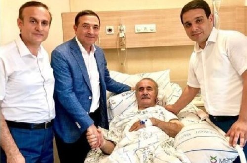 İnsult keçirən xalq artistinin vəziyyəti ilə bağlı AÇIQLAMA