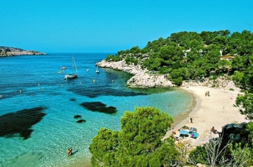 Ограбленный на Ибице молодой человек - не сын Фархада Ахмедова