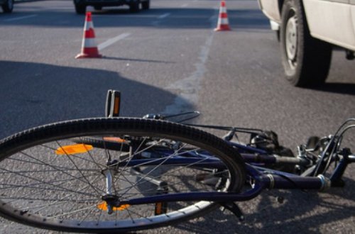 В Баку иностранец сбил на машине шестилетнего мальчика