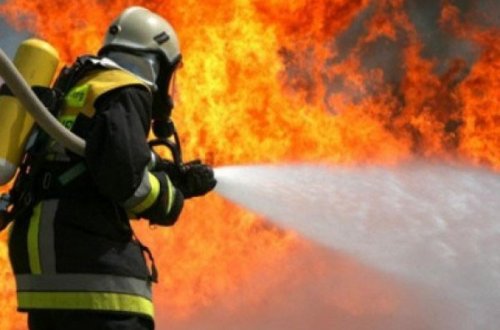 Azərbaycanlı zəvvarları daşıyan avtobus yandı