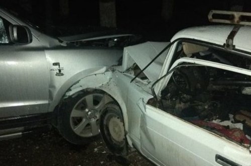 Машина с арабскими туристами попала в аварию в Шамахе