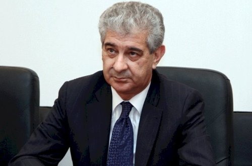 Əli Əhmədov nə qədər maaş alır?