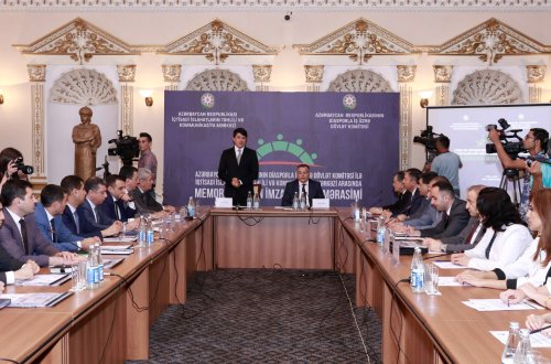 Azərbaycanda ilk dəfə mobil imza vasitəsilə memorandum imzalandı