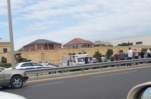 Çimərliyə gedən qadını Aeroport yolunda avtomobil vurdu - FOTO