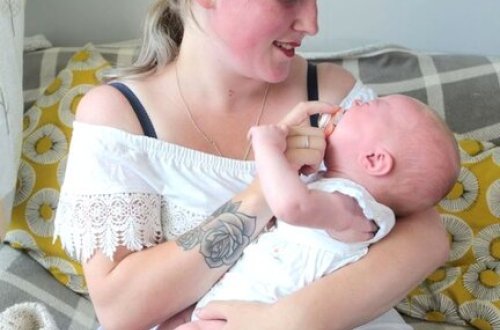 20 yaşlı hamilə qadın imtahanda sürprizlə qarşılaşdı - FOTOLAR