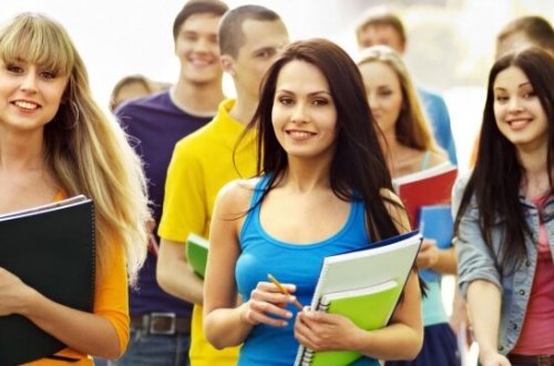 Bu gündən Azərbaycanda tələbələrin köçürülməsi başlayıb