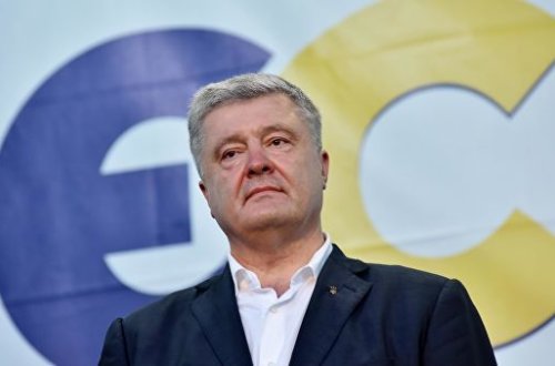 Poroşenko 340 kq-lıq dollar gizlədib - Pullar axtarılır