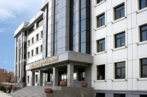 Özünü şəhid ailəsi kimi təqdim edən qadın polis bölməsində GÖRÜN NƏLƏR ETDİ - BİABIRÇI HƏRƏKƏT