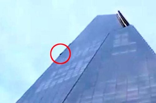 95-ci mərtəbəyə heç bir təhlükəsizlik tədbiri görmədən qalxan gənc hər kəsi ŞOK ETDİ