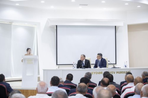 Sabirabadda “Pambıqçılıqda 2019-cu ildə qarşıda duran vəzifələr” mövzusunda respublika müşavirəsi keçirilib