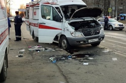 Təcili tibbi yardım maşını 