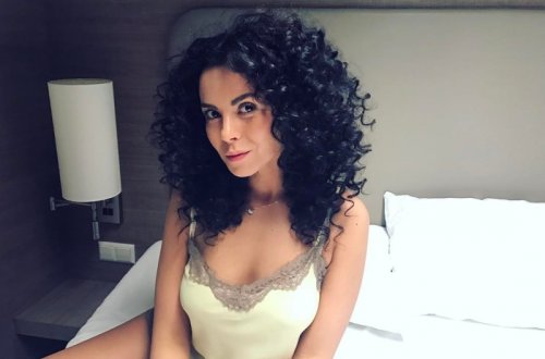 Nastya Kamenskix yataqdan — FOTO PAYLAŞDI
