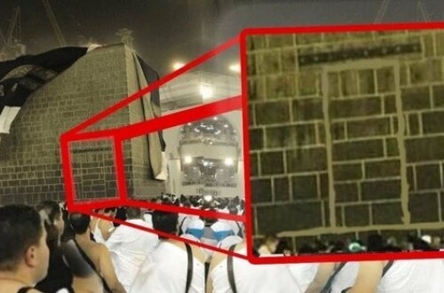 ŞOK GÖRÜNTÜ: Kəbənin üzərindəki örtüyü külək uçurdu, gizli qapı üzə çıxdı - VİDEO