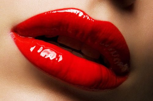 “Ən sevdiyim şirniyyat arvadımın dodaqlarıdır”