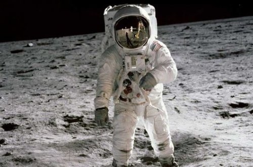 NASA оценило затраты на возвращение человека на Луну