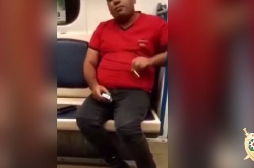 Оштрафован мужчина, куривший сигареты в метро - ФОТО/ВИДЕО