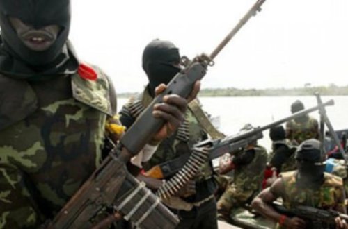 SON DƏQİQƏ: türk gəmisinə hücum edildi, 10 nəfər GİROV GÖTÜRÜLDÜ