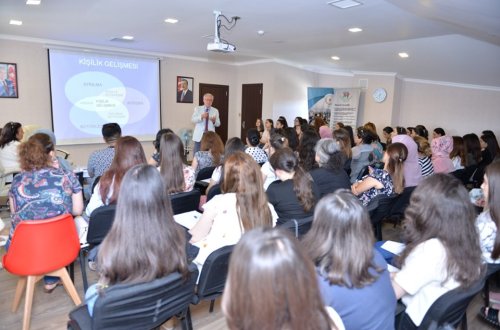 “Loqos” da Prof.Dr. İshak Özkan ilə görüş keçirilib