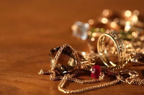 Кража золота в Баку: подозревается горничная-филиппинка