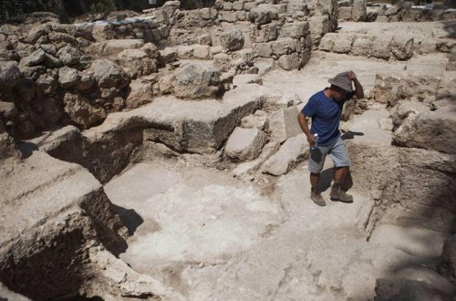 Neolit dövrünə aid yaşayış məskəni tapılıb