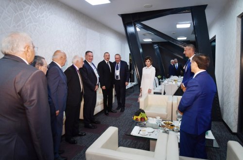 Проходит церемония торжественного открытия XV Европейского юношеского летнего олимпийского фестиваля