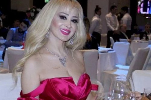 Məleykə Əsədovanı göbəyi açıq paltarına görə qınadılar - FOTO