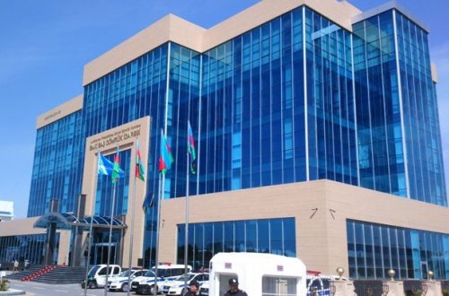 Gömrükdə tender müəmması