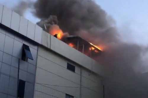 SON DƏQİQƏ! Türkiyədə fabrik yanır