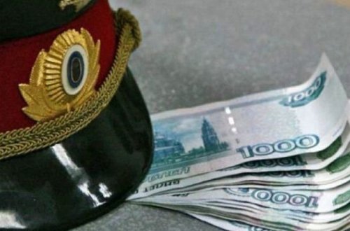 Azərbaycanlı Rusiyada yol polisinə rüşvət vermək istədi, iş məhkəməyə getdi