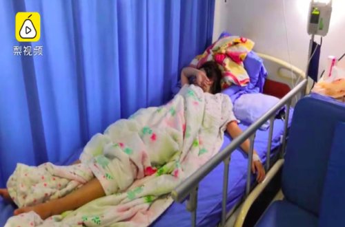 Девушка попала в реанимацию после тысячи приседаний