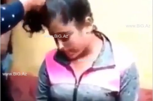 Daha bir qadının saçlarını qırxdılar - ərinə xəyanət etdiyi üçün - VİDEO