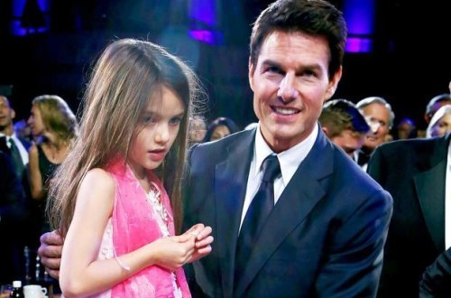 Сайентологи запретили Тому Крузу общаться с дочерью