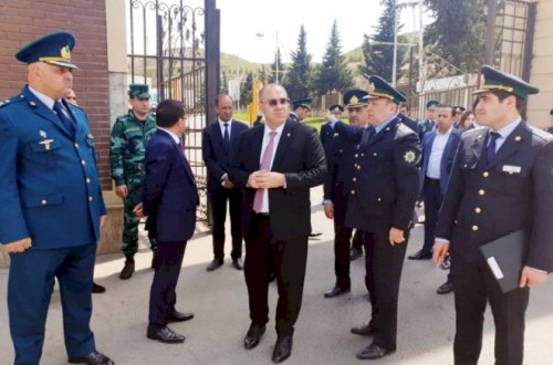 Biri Ərdoğandan kömək istəyir, digəri aclıq aksiyasına hazırlaşır - Səfər Mehdiyev gömrüyü necə idarə edir?