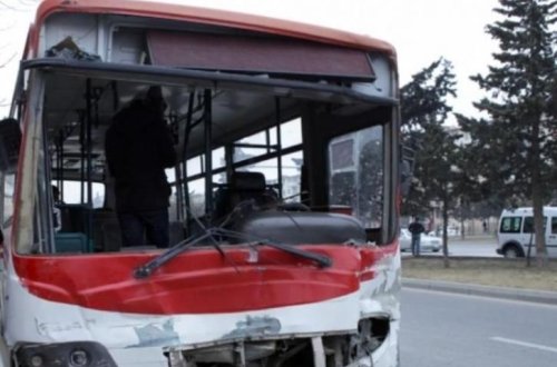 SON DƏQİQƏ: Bakıda avtobus QƏZASI - Ölən və yaralananlar var / FOTOLAR