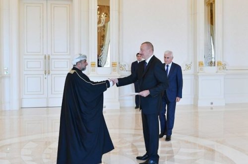 İlham Əliyev yeni səfirləri qəbul etdi - FOTO