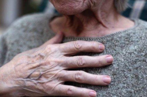 Evə basqın edib yaşlı qadını zorladılar - Ali Məhkəməyə müraciət edildi