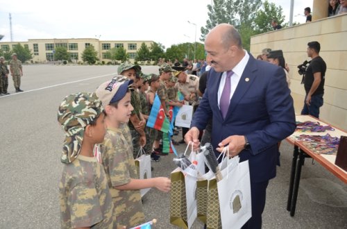 “Gənc Heydərçilər” hərbi-vətənpərvərlik təmayüllü yay istirahət düşərgəsi başa çatıb