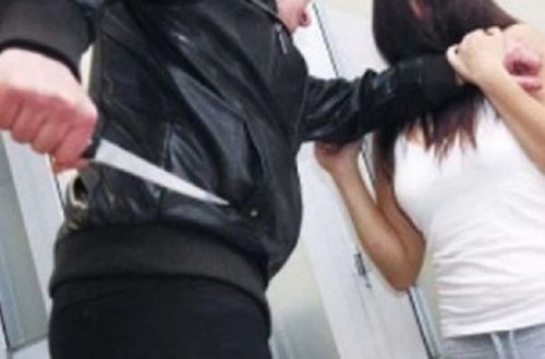 В Сабунчи мужчина напал на экс-жену и ее мать: ему не давали видеться с сыном - ОБНОВЛЕНО