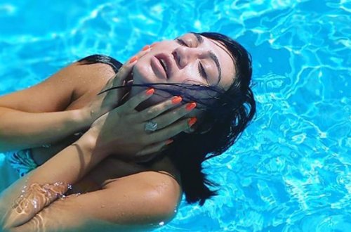 İkinci dəfə ərə gedən Sevinc soyundu - Çək əlini yaxamdan - FOTO
